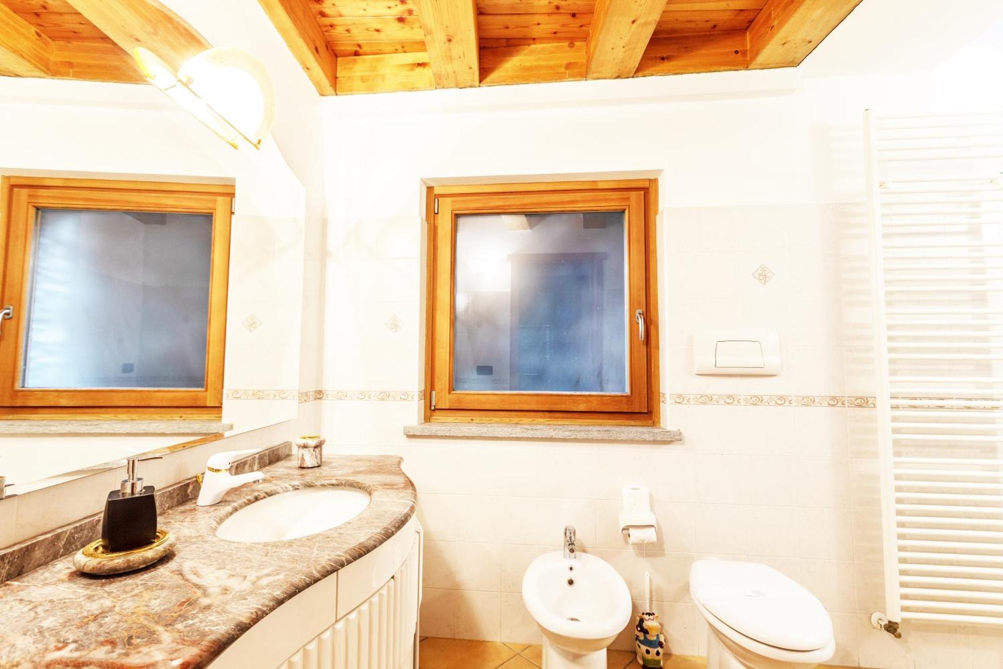 Casa Alpina - Sarre Apartment